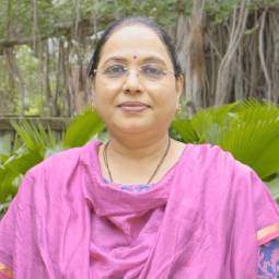 Pearlben Rodrigues – Coordinator (Kesari Vibhag)